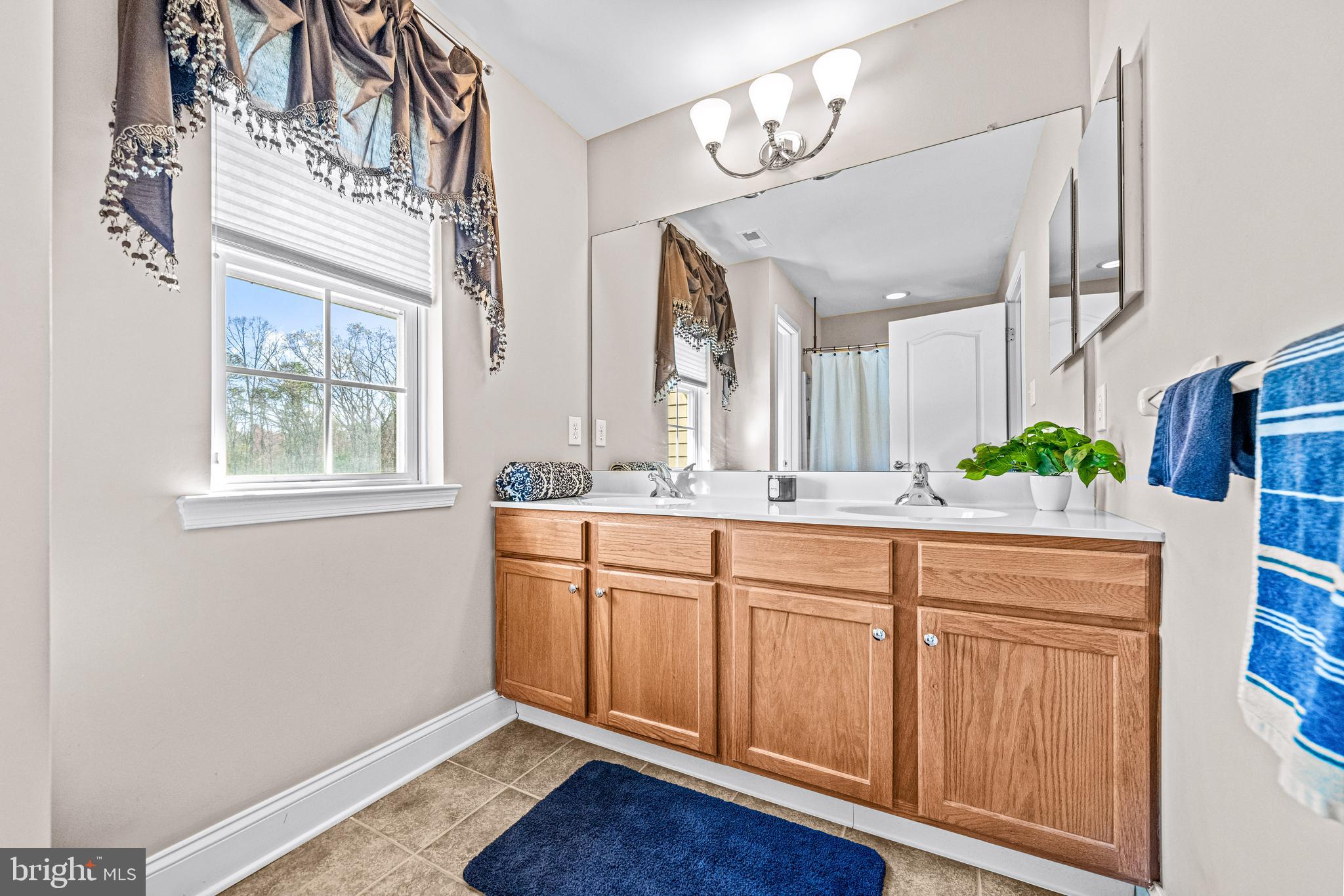 149 Desilvio Drive Sicklerville, NJ 08081 - Photo 38 of 72