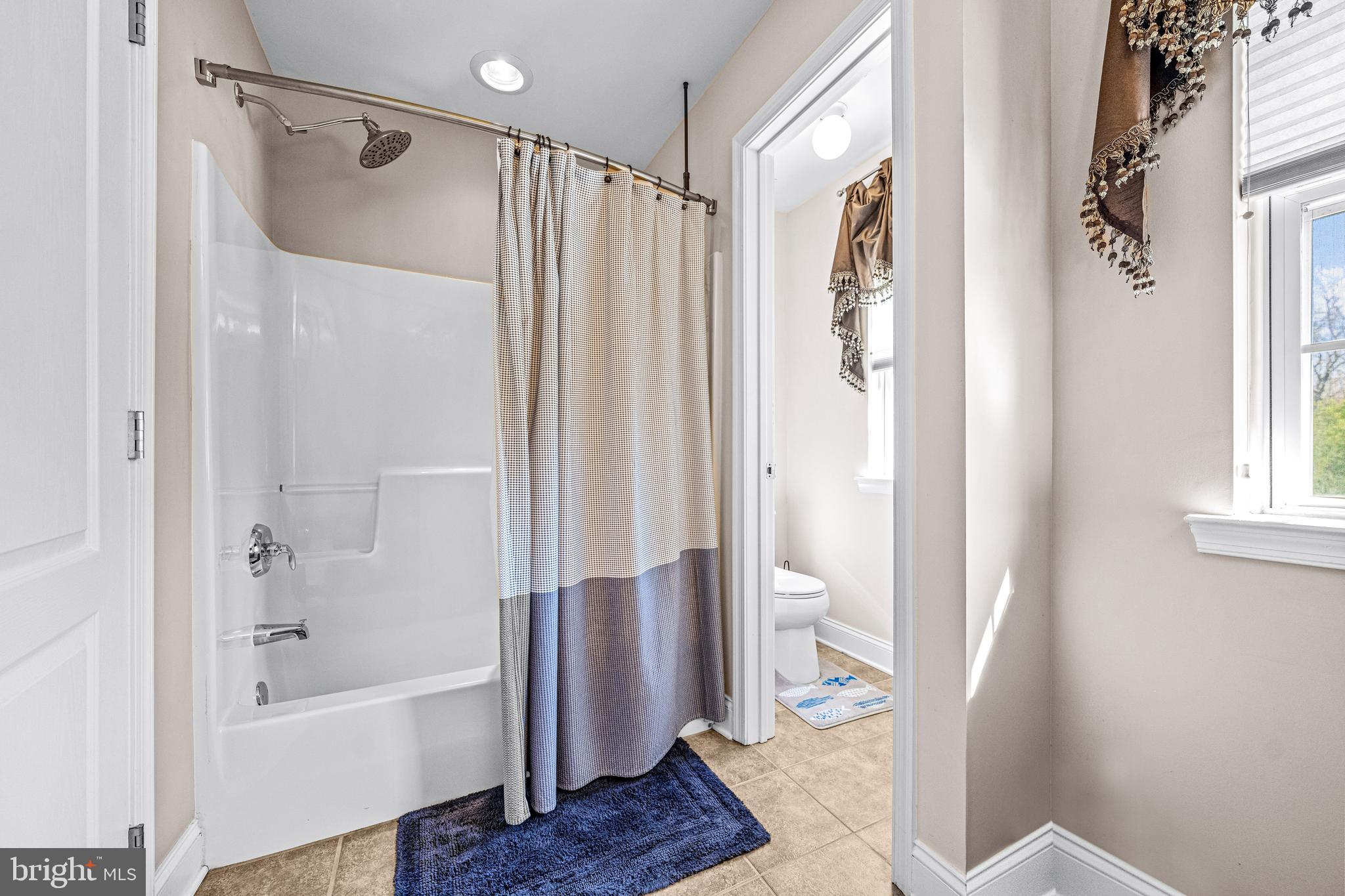 149 Desilvio Drive Sicklerville, NJ 08081 - Photo 39 of 72