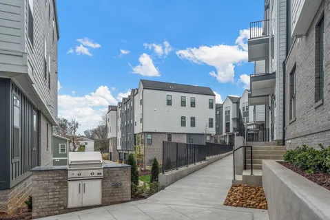 $299,900 | 505 Community Court, Unit 101, Nashville, TN 37209