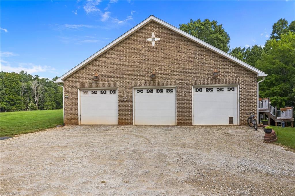 760 Taylor Road Stoneville, NC 27048 - Photo 8 of 50 Gallery Image 8
