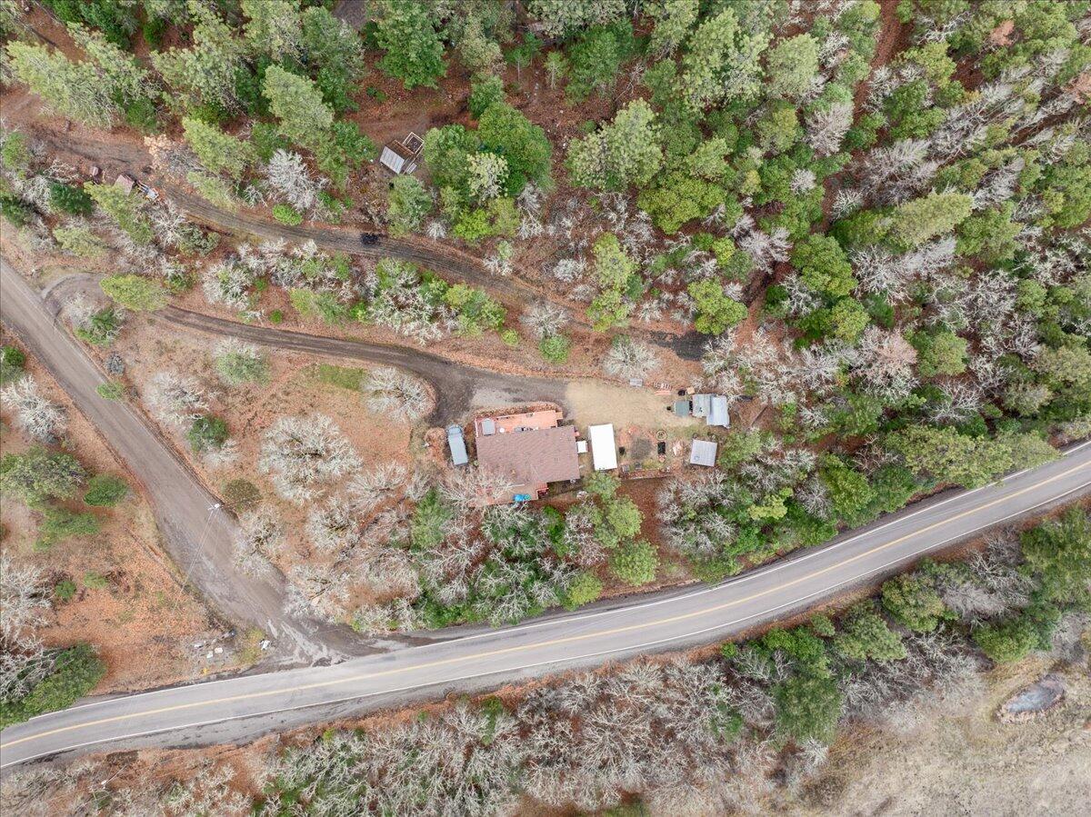 7940 East Antelope Road Eagle Point, OR 97524 - Photo 28 of 30 1