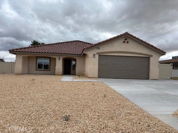 $434,990 | 14765 Aberdeen Lane, Helendale, CA 92342
