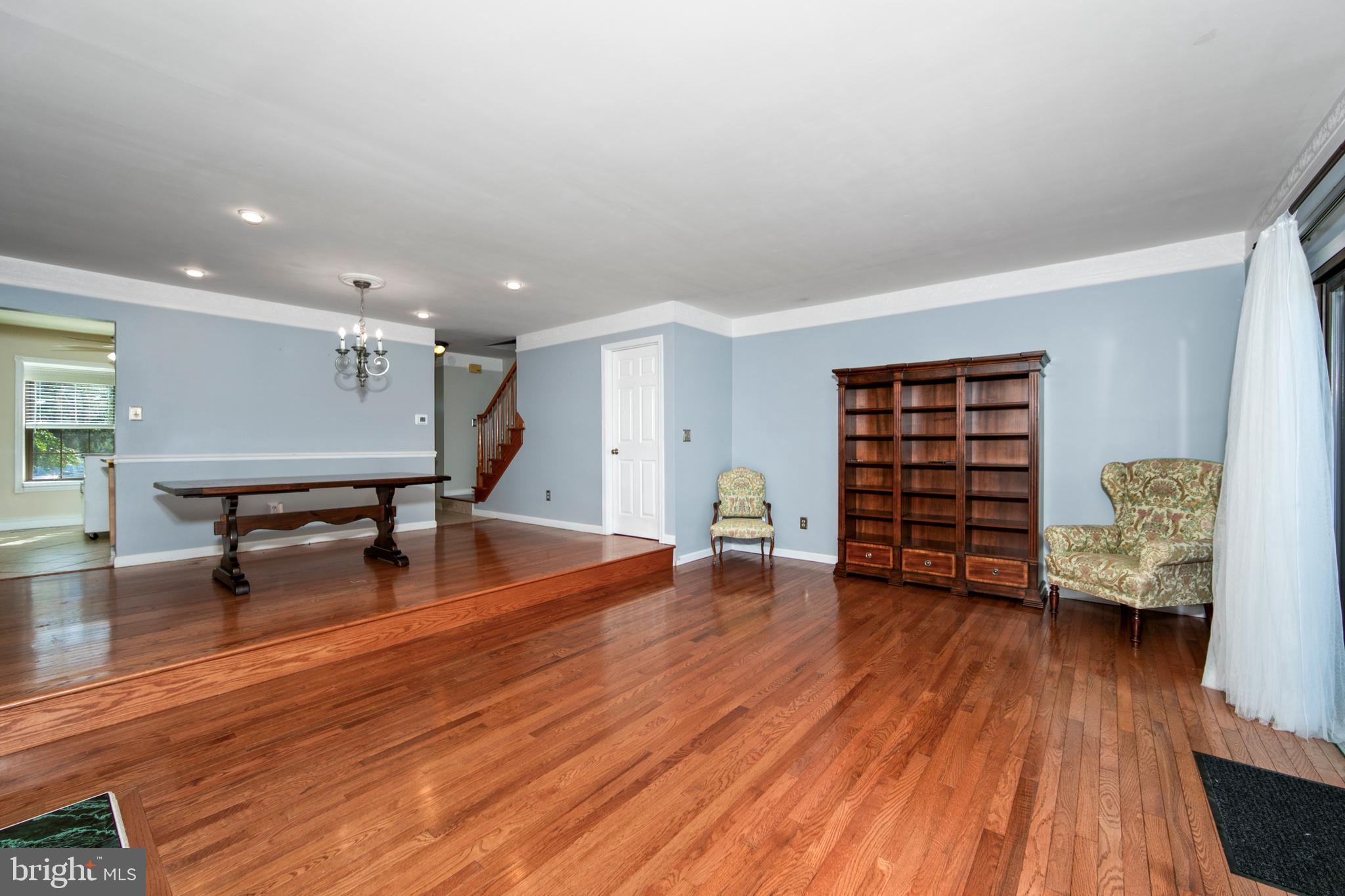 723 Kings Croft Drive Cherry Hill, NJ 08034 - Photo 12 of 32