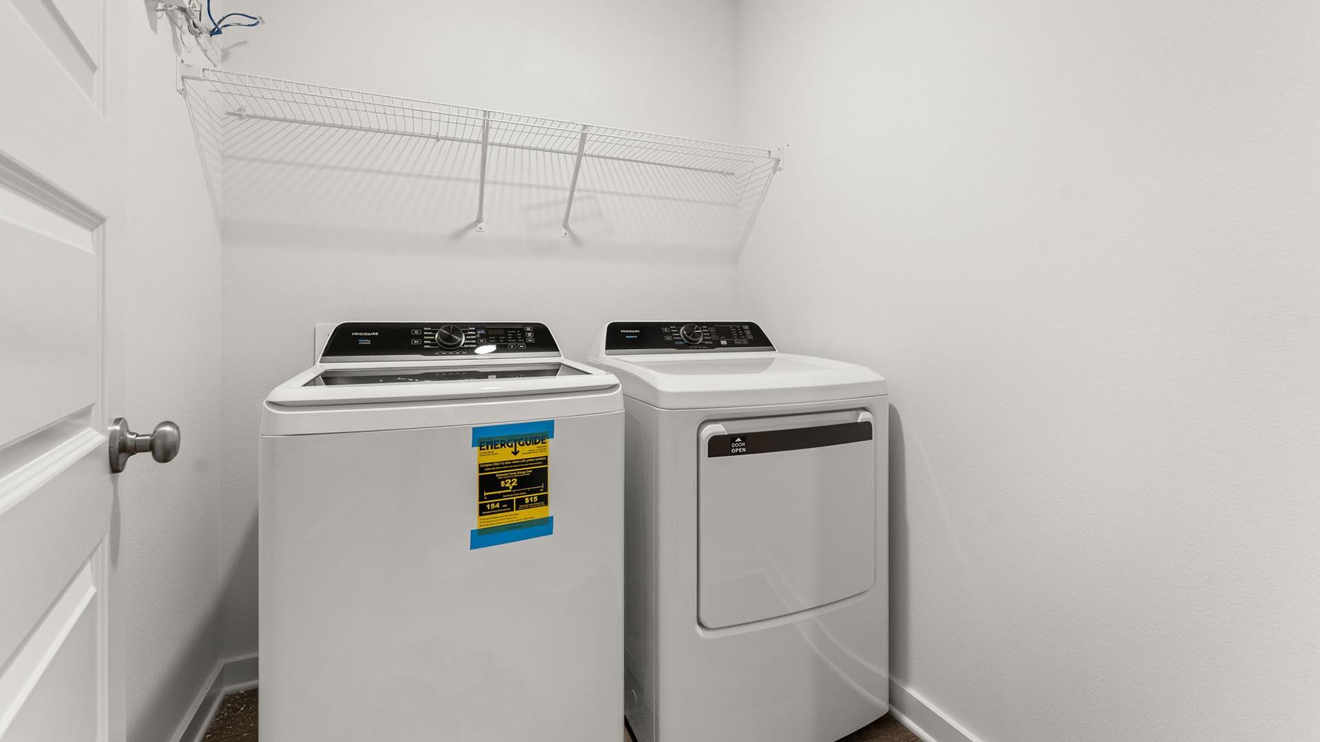 241 Dockside Road Freeport, FL 32439 - Photo 24 of 26 Aria_25_Laundry