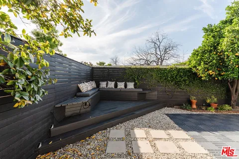 $1,350,000 | 623 North Ave 53, Los Angeles, CA 90042