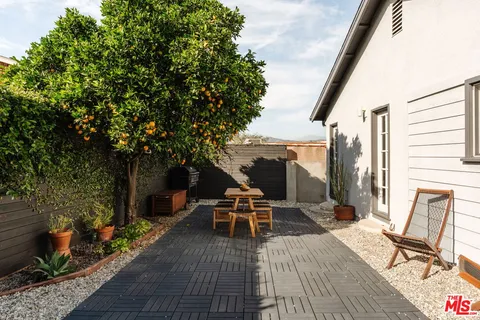 $1,350,000 | 623 North Ave 53, Los Angeles, CA 90042