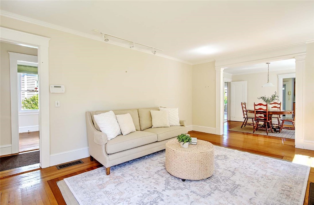 30 Langham Road Providence, RI 02906 - Photo 11 of 39