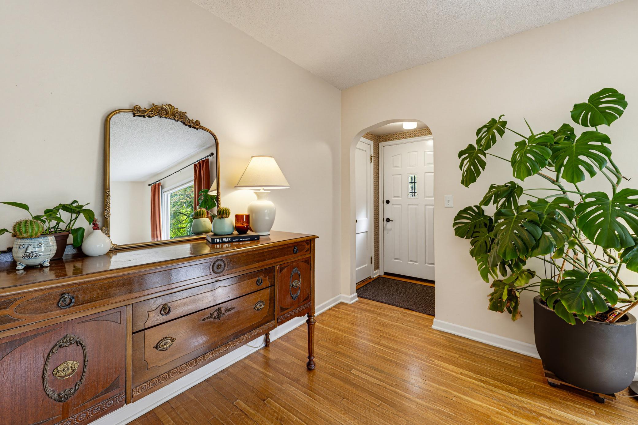729 Juul Road Southwest Hutchinson, MN 55350 - Photo 3 of 35 Gallery Image 3