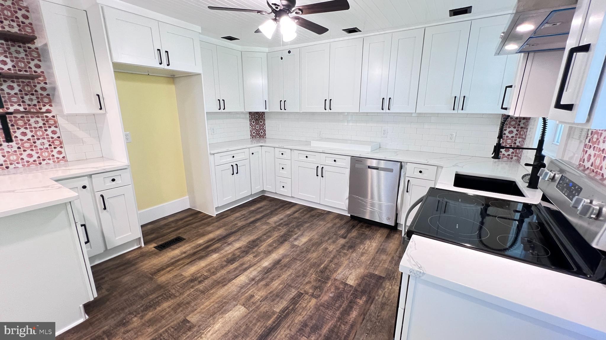 30 Crosswicks Chesterfield Road Chesterfield, NJ 08515 - Photo 4 of 36