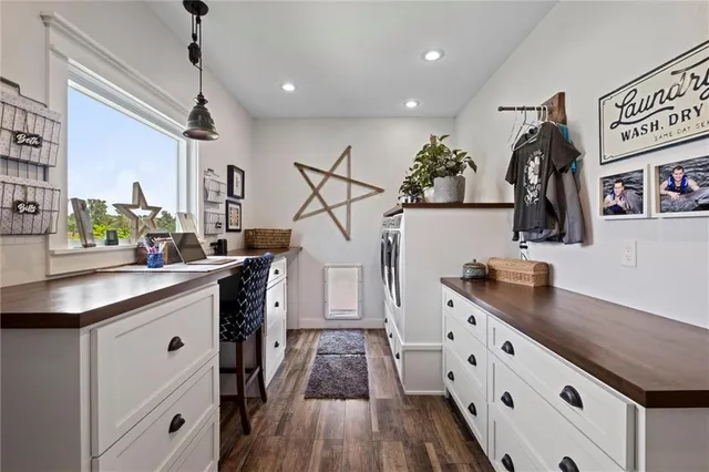 $775,000 | 19864 Nichols Drive, Nortonville, KS 66060