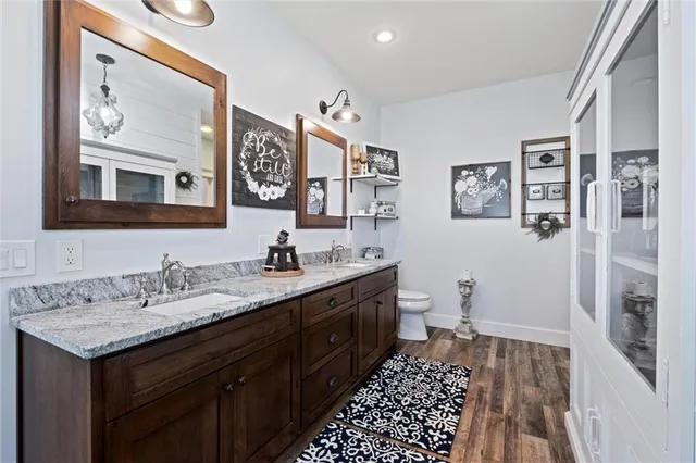 $775,000 | 19864 Nichols Drive, Nortonville, KS 66060