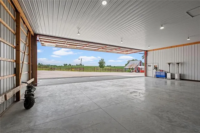 $775,000 | 19864 Nichols Drive, Nortonville, KS 66060