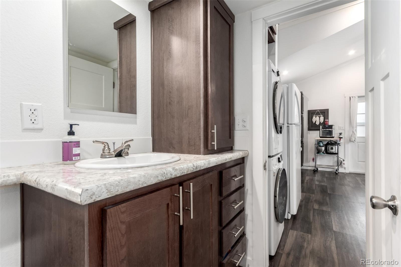 720 4th Street Colorado Springs, CO 80907 - Photo 20 of 35