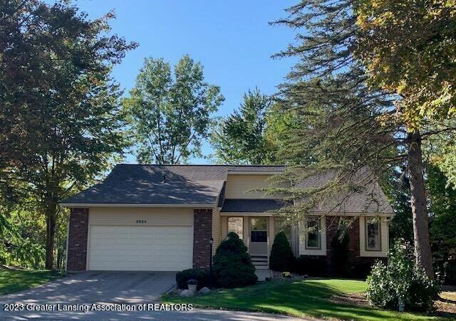 3523 Apple Valley Road Okemos, MI 48864 - Photo 1 of 31 3523 Apple Valley Front Photo