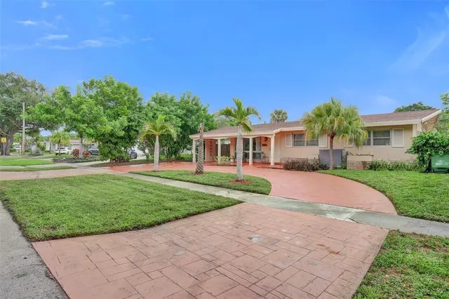 $4,000 | 6210 Northeast 21st Road, Fort Lauderdale, FL 33308