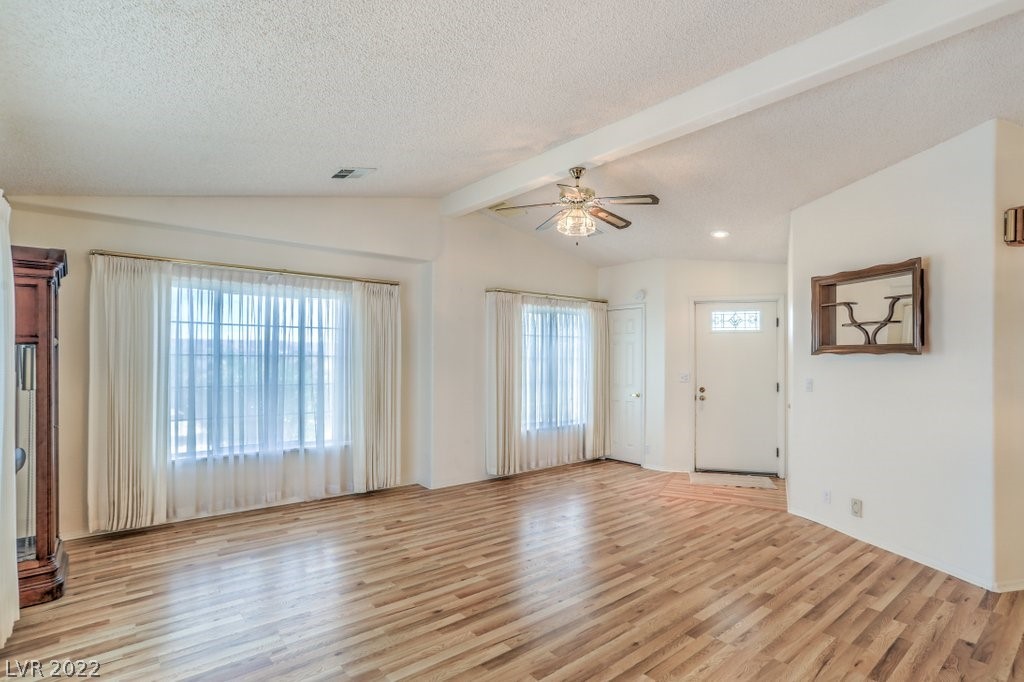 2125 North Ash Street Logandale, NV 89021 - Photo 6 of 38 Gallery Image 6