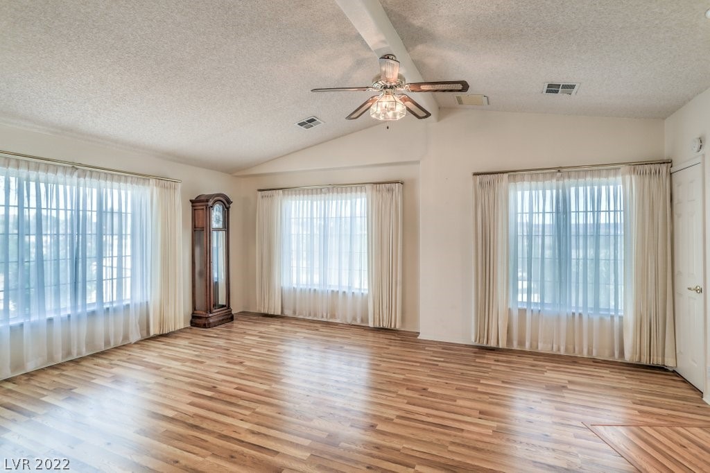 2125 North Ash Street Logandale, NV 89021 - Photo 7 of 38 Gallery Image 7