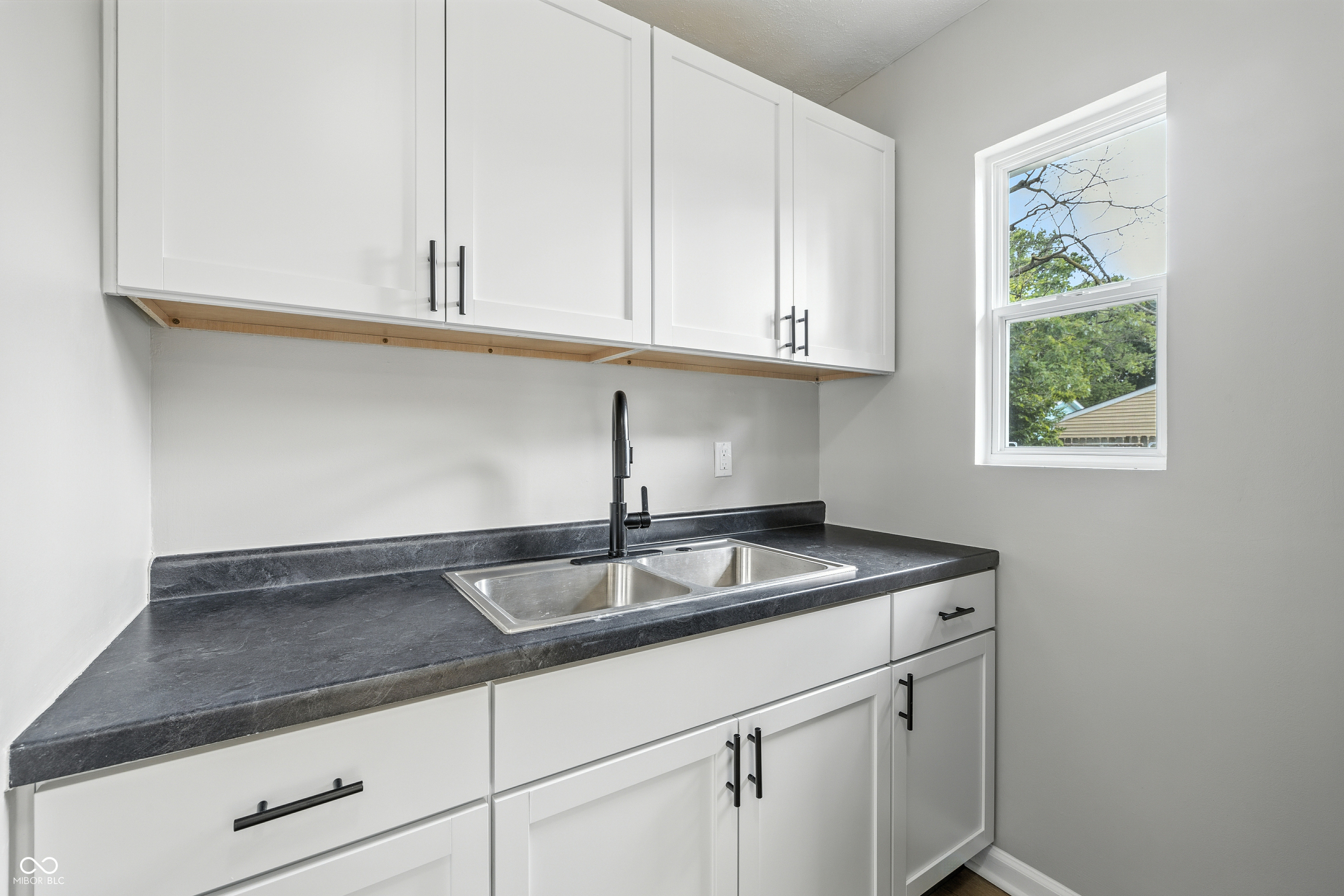 11 Digby Court Indianapolis, IN 46222 - Photo 19 of 30