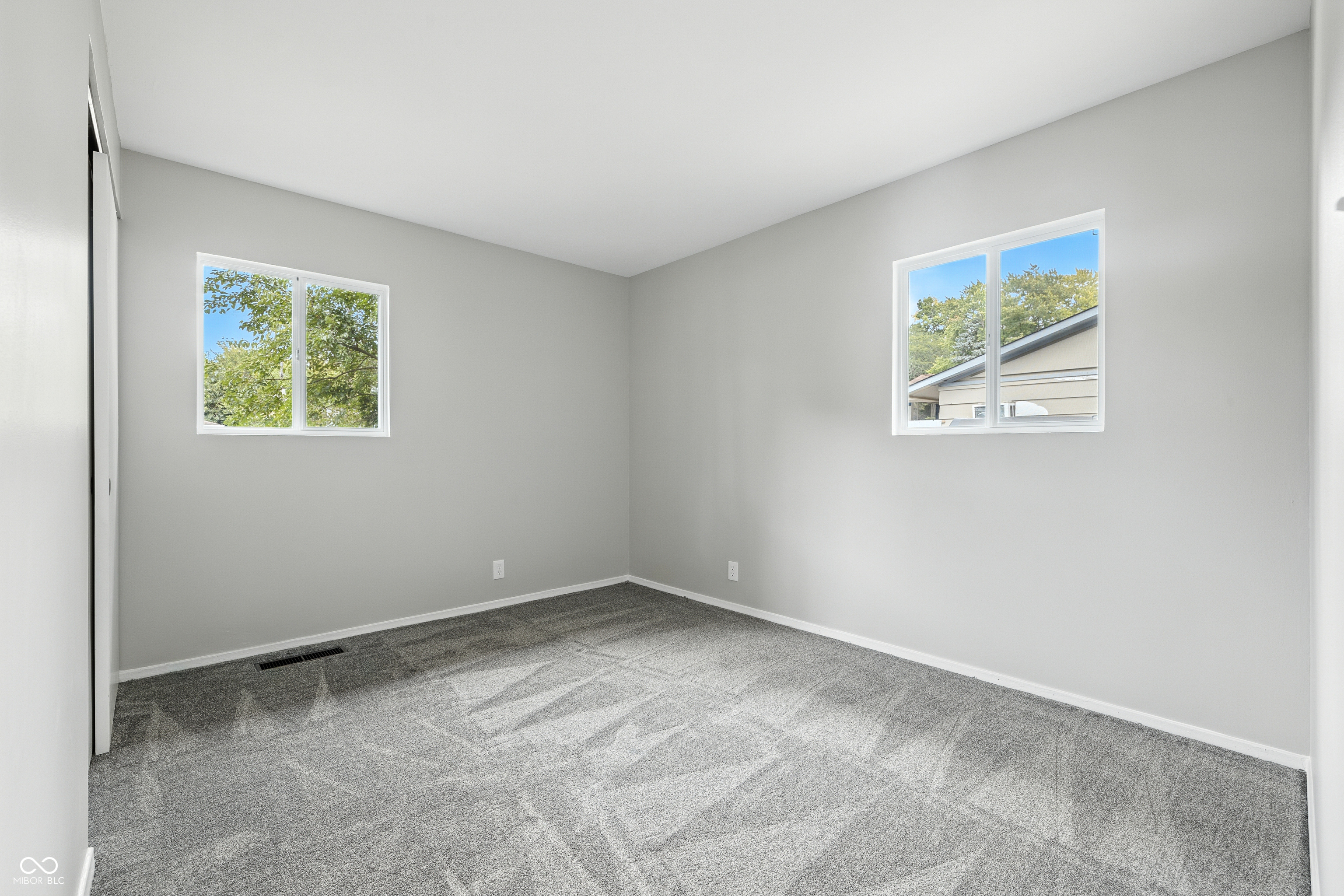 11 Digby Court Indianapolis, IN 46222 - Photo 26 of 30