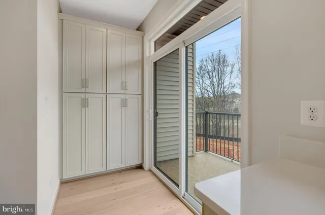 $1,048,520 | 12507 League Lane, Fairfax, VA 22033