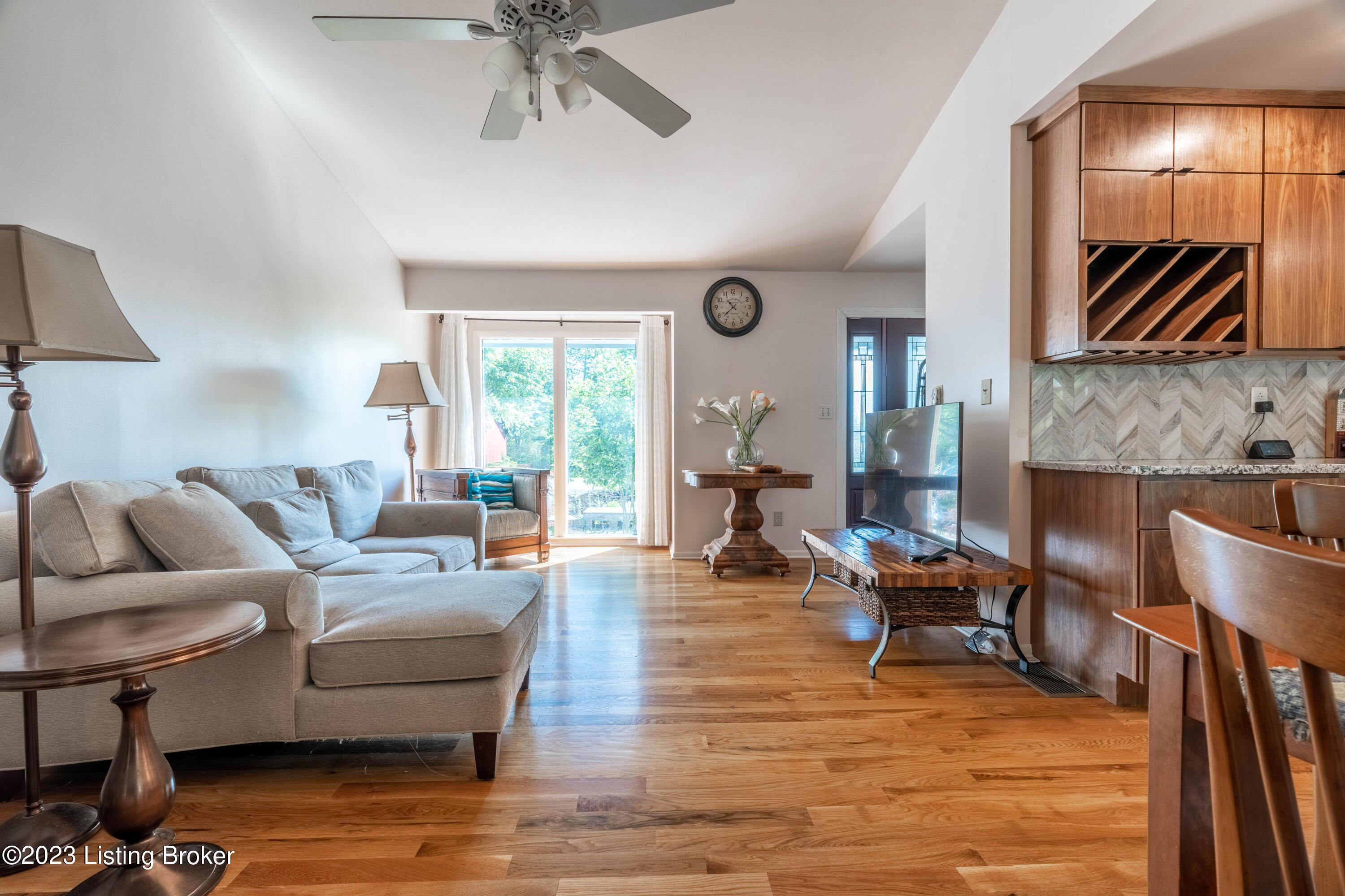 205 Signal Ridge Road Frankfort, KY 40601 - Photo 8 of 29 DSC03689-HDR