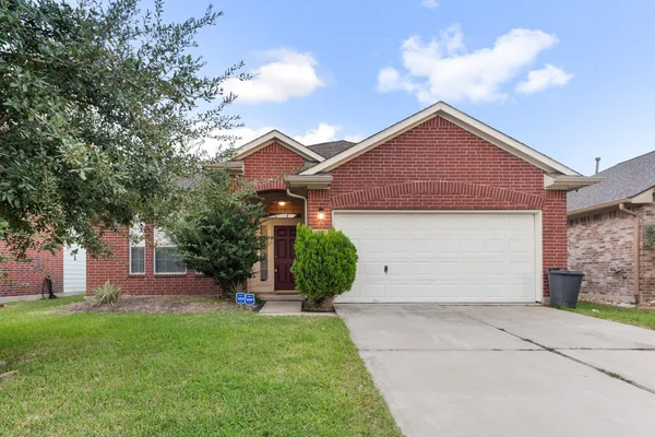 $1,800 | 7414 Bering Landing Drive, Cypress, TX 77433