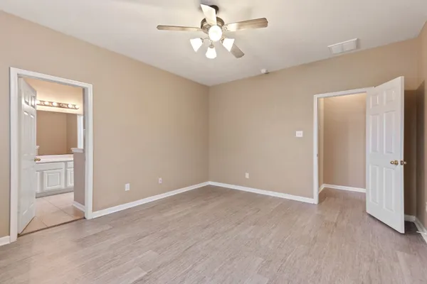 $1,800 | 7414 Bering Landing Drive, Cypress, TX 77433