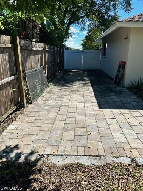 3161 43rd Street Southwest Naples, FL 34116 - Photo 5 of 18