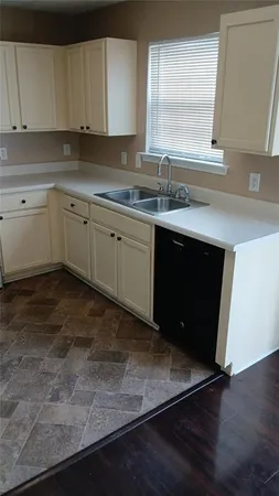 $1,800 | 5435 Sable Bay Point, Atlanta, GA 30349