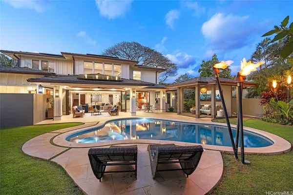 $5,450,000 | 55 Niuiki Circle, Honolulu, HI 96821