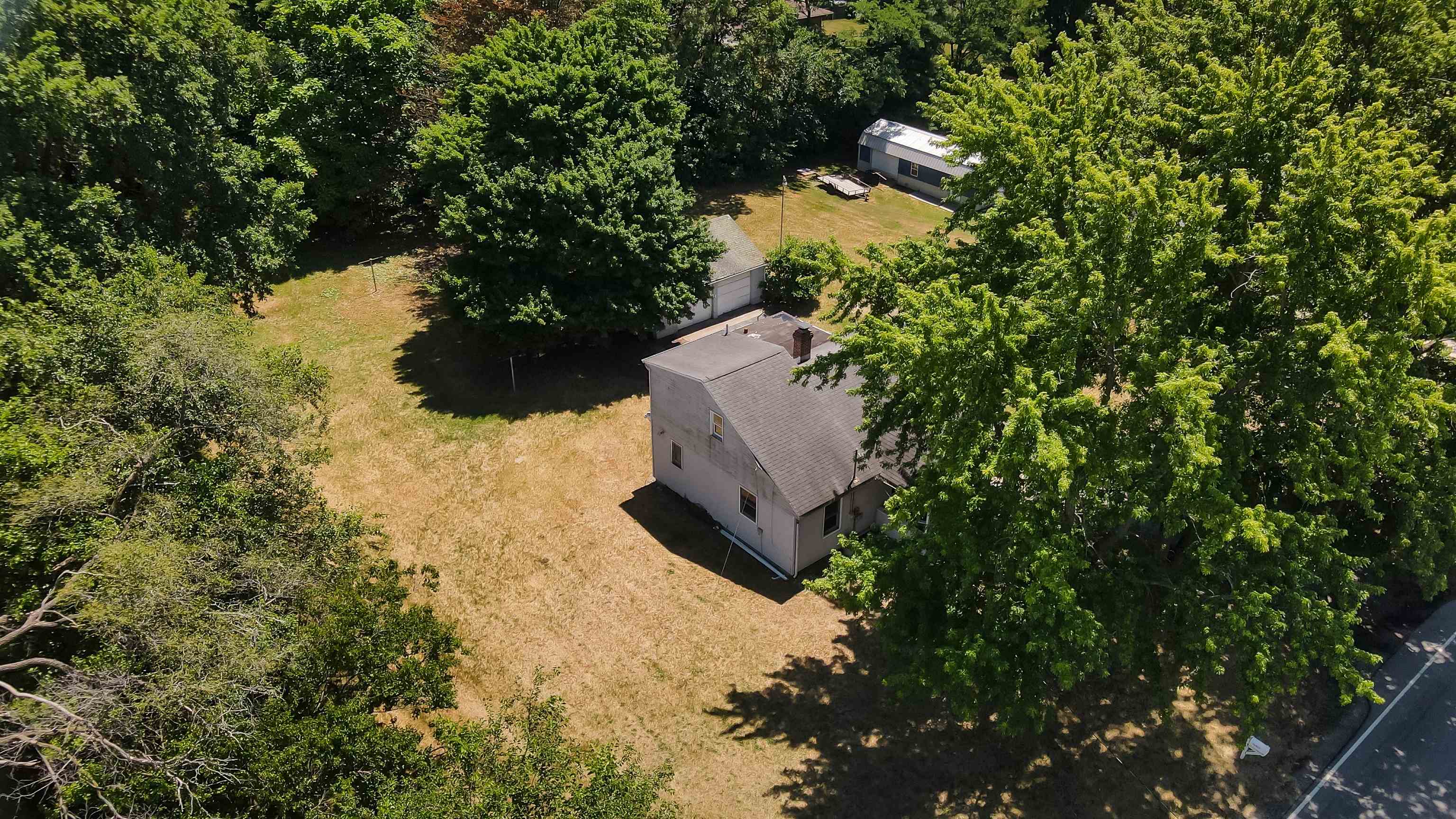 56562 Pear Road South Bend, IN 46619 - Photo 5 of 24