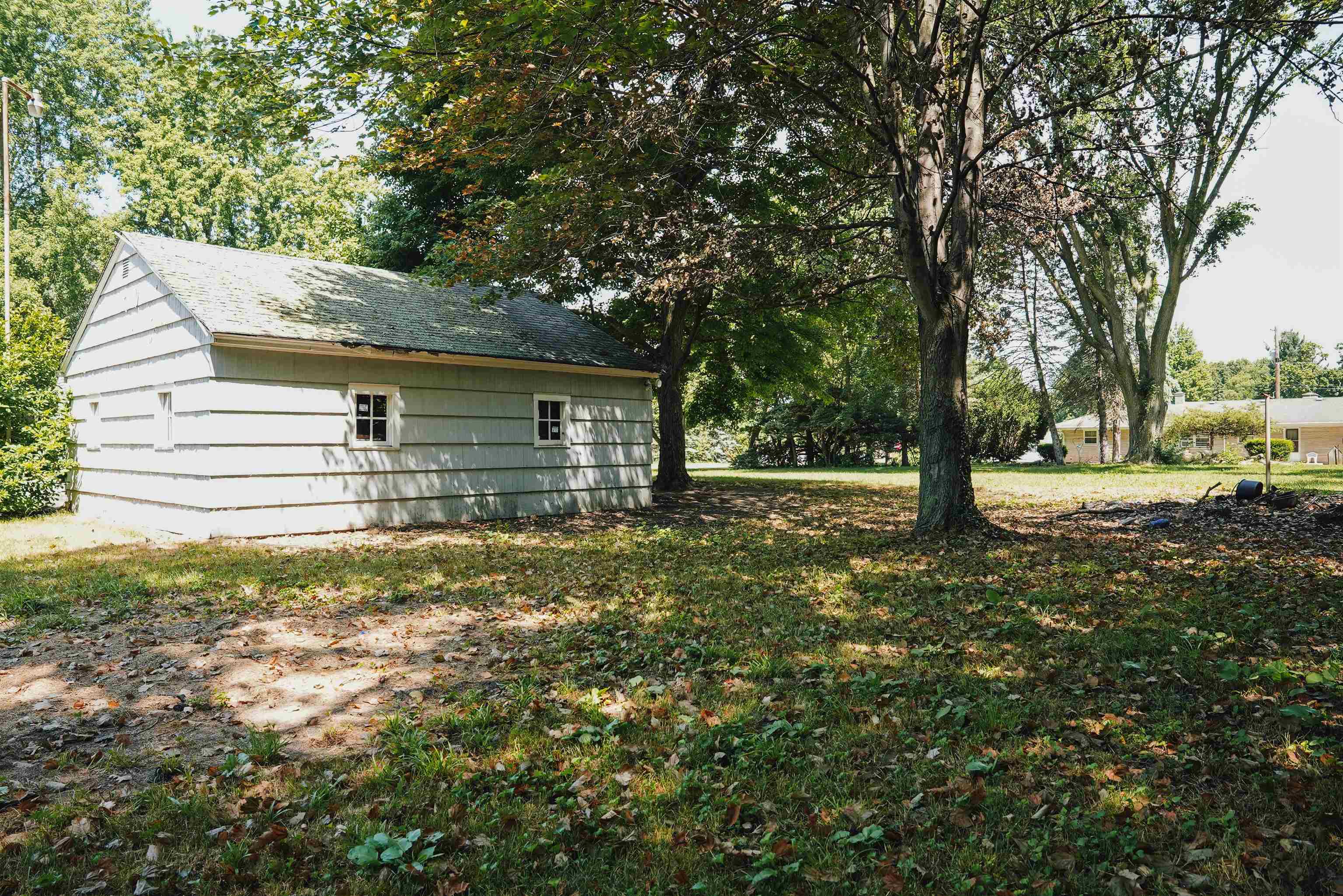 56562 Pear Road South Bend, IN 46619 - Photo 8 of 24
