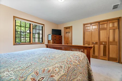 $599,998 | 1120 Buttonwood Court, Greenfield, IN 46140