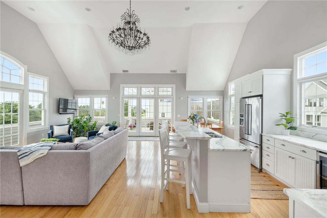 19 Hillside Road Westport, MA 02790 - Photo 17 of 47