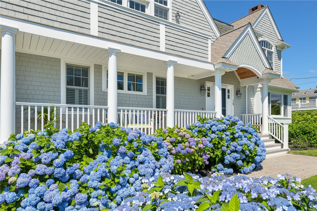 19 Hillside Road Westport, MA 02790 - Photo 3 of 47