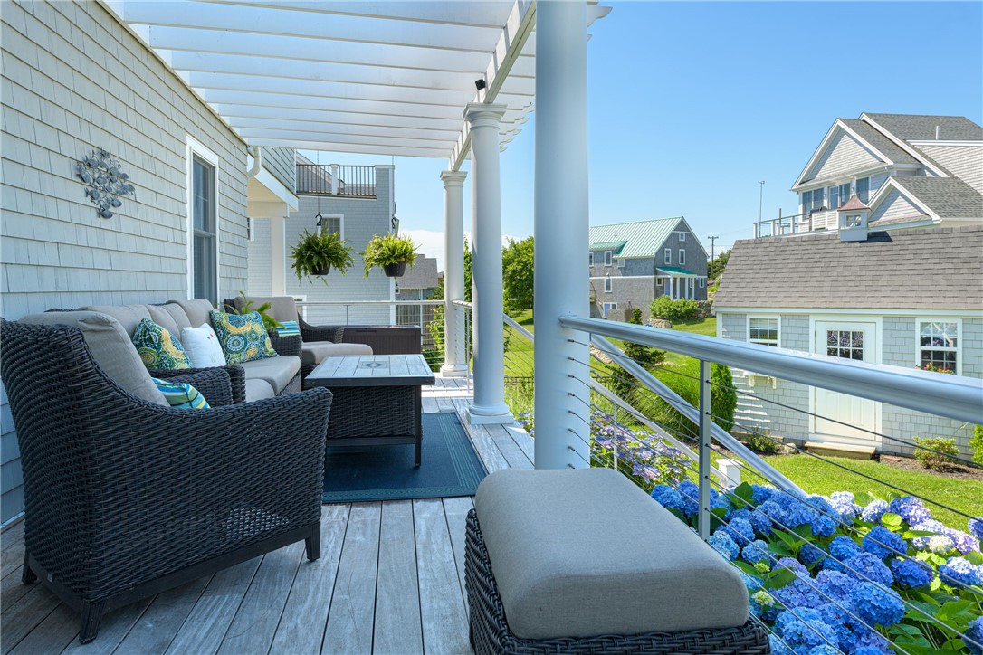 19 Hillside Road Westport, MA 02790 - Photo 33 of 47