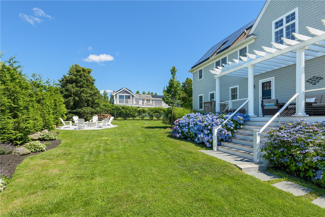 19 Hillside Road Westport, MA 02790 - Photo 34 of 47