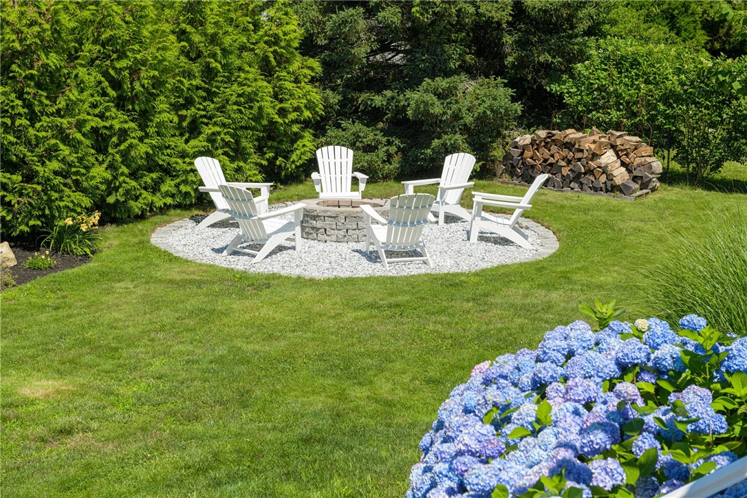 19 Hillside Road Westport, MA 02790 - Photo 38 of 47