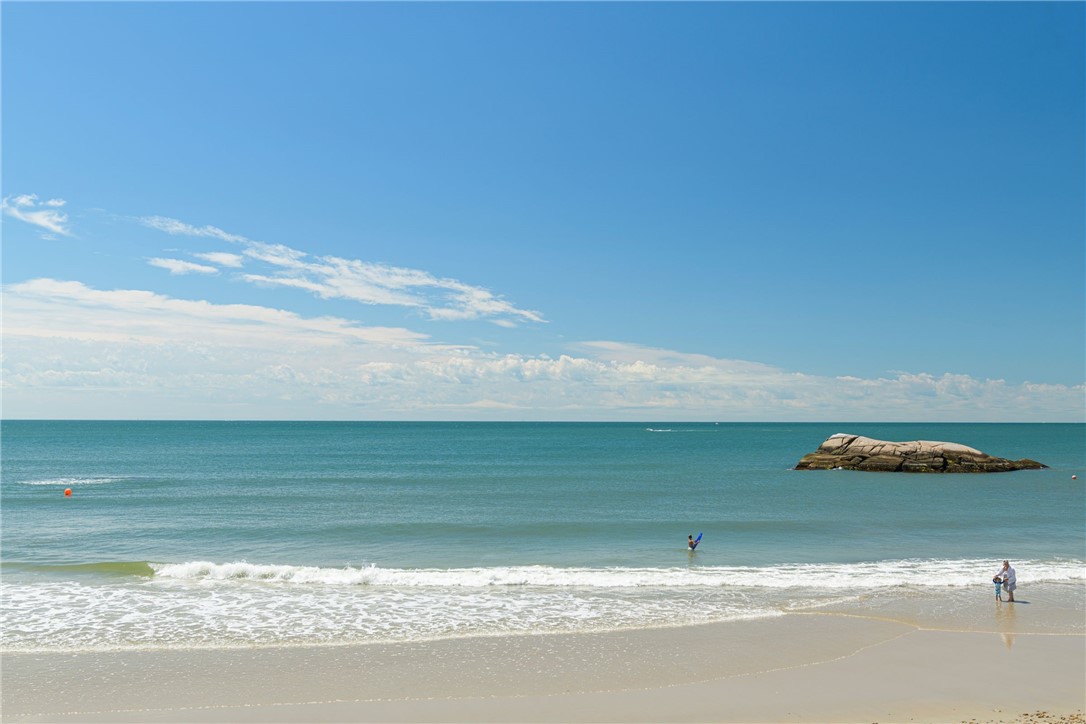 19 Hillside Road Westport, MA 02790 - Photo 42 of 47