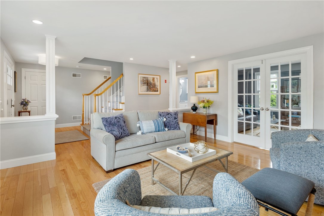 19 Hillside Road Westport, MA 02790 - Photo 8 of 47