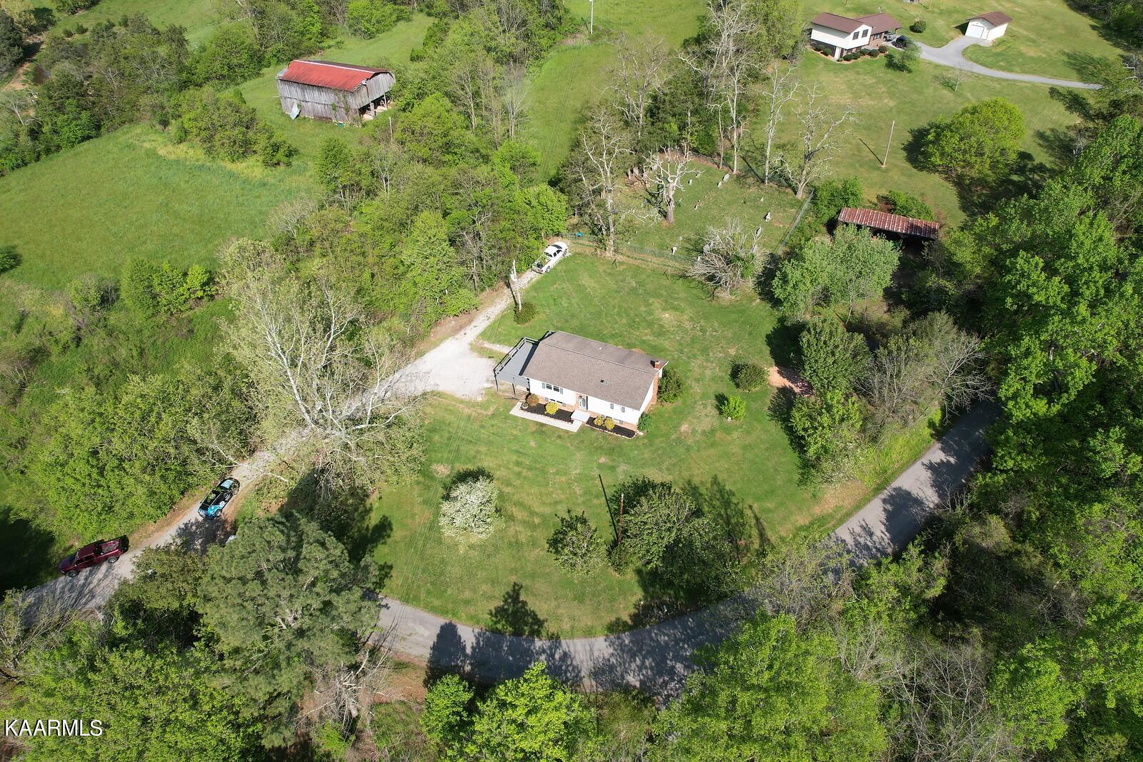 826 Mabetown Road Tazewell, TN 37879 - Photo 23 of 33 i-4FBrkGZ-X3