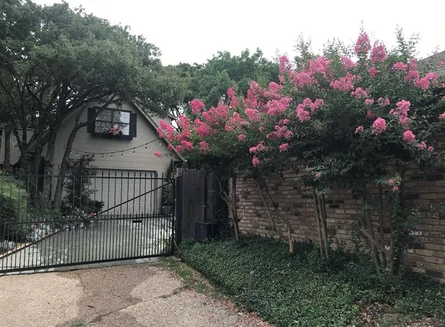 $550,000 | 5715 Trail Lake Drive, Arlington, TX 76016