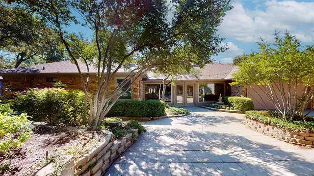 $550,000 | 5715 Trail Lake Drive, Arlington, TX 76016