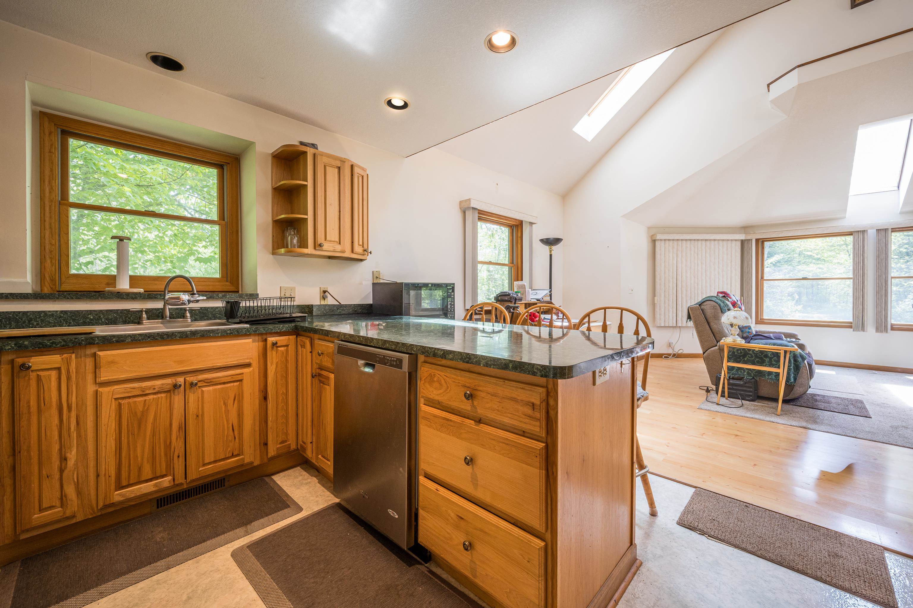 891 East Highwood Road Beaverton, MI 48612 - Photo 13 of 74
