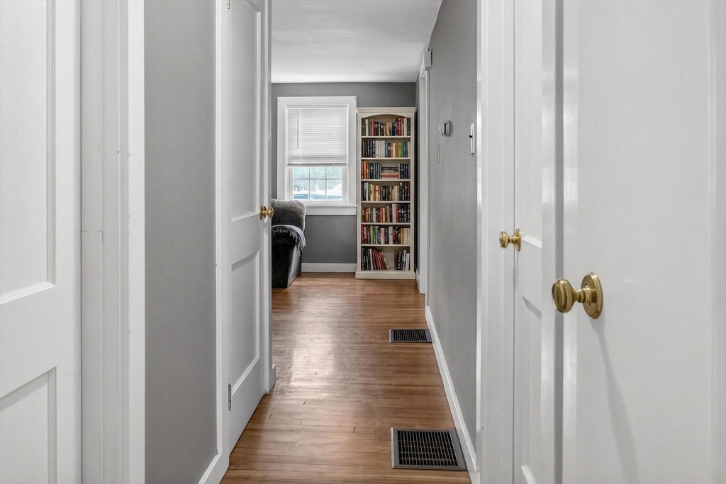 30 Brookhaven Road Worcester, MA 01606 - Photo 11 of 22