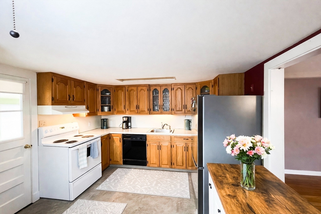 30 Brookhaven Road Worcester, MA 01606 - Photo 5 of 22