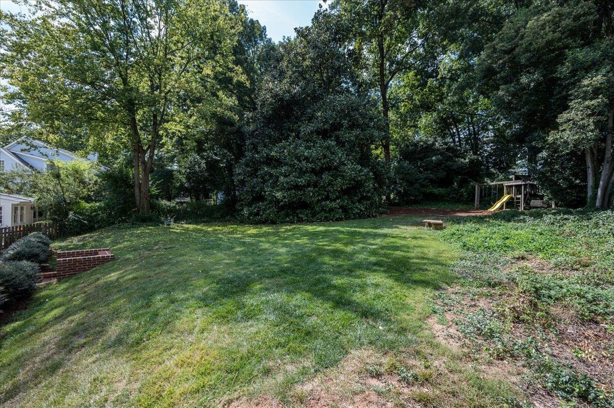 2901 Hostetler Street Raleigh, NC 27609 - Photo 23 of 25 Photo 23
