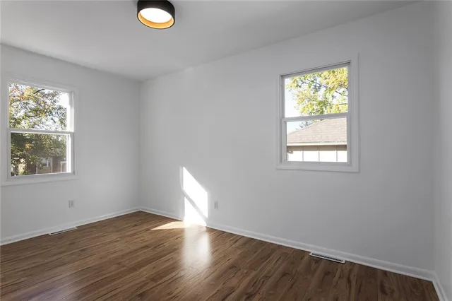 $260,000 | 2317 Northwest Kensington Court, Blue Springs, MO 64015