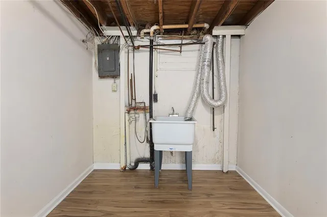 $260,000 | 2317 Northwest Kensington Court, Blue Springs, MO 64015