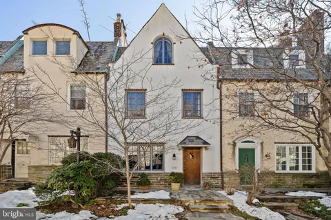 $1,025,000 | 2136 St James Street, Philadelphia, PA 19103